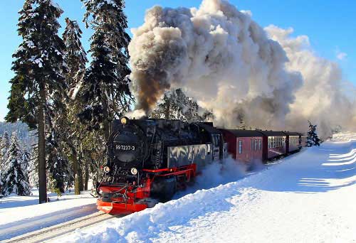Train Snow